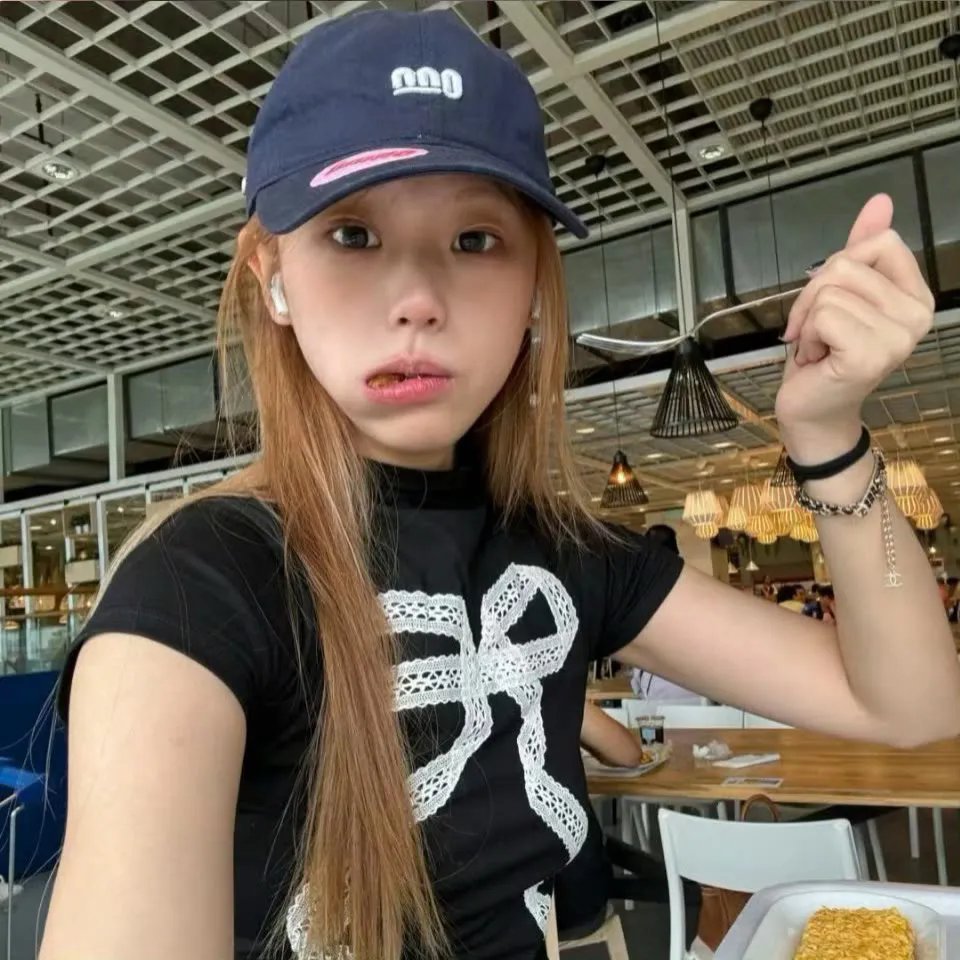 朋友的妹妹只喜欢烦我