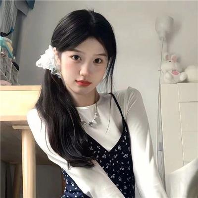 穿成白月光后被大佬宠上天