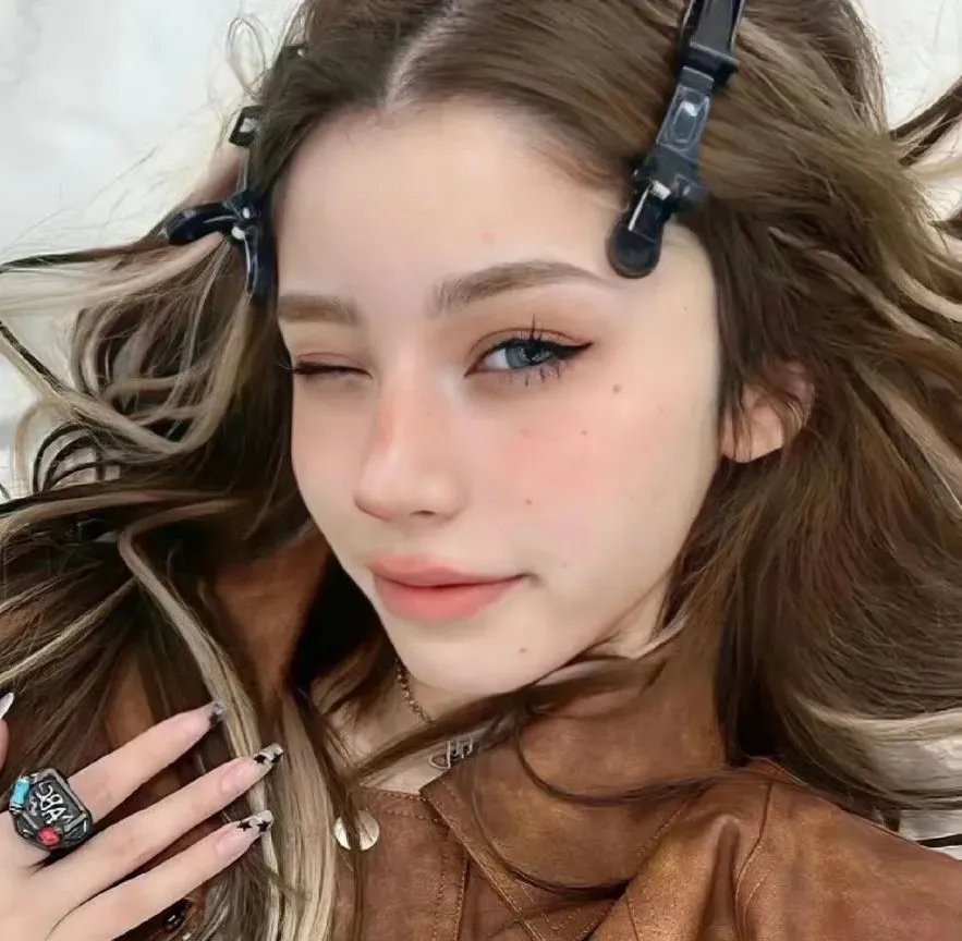 大婚当日首富老妈来寻我